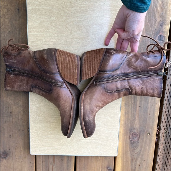 Kork-Ease Cherna Back Tie Stacked Heel Boot In Brown Leather Sz 8.5 - Picture 15 of 16